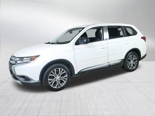 2018 Mitsubishi Outlander ES