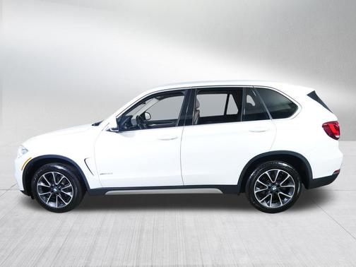 Alpine White 2016 BMW X5 xDrive35i
