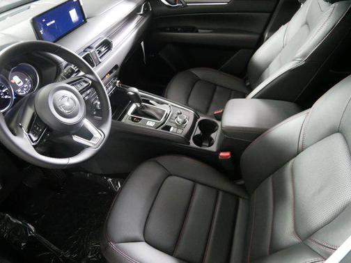 2025 Mazda CX-5 Carbon Edition