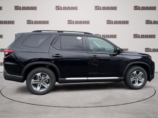 Crystal Black Pearl 2026 Honda Pilot EX-L