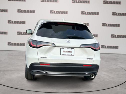 Platinum White Pearl 2026 Honda HR-V AWD Sport
