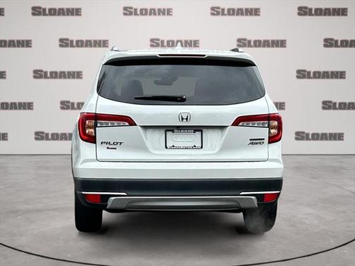 2021 Honda Pilot Touring 8-Passenger