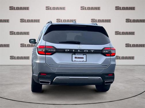 2026 Honda Pilot Touring 8-Passenger