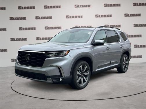 2025 Honda Pilot Touring 8-Passenger