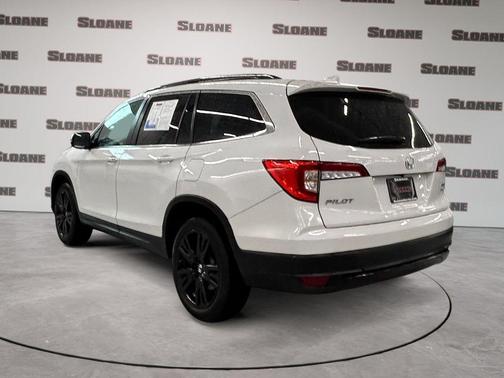 Platinum 2022 Honda Pilot AWD Special Edition