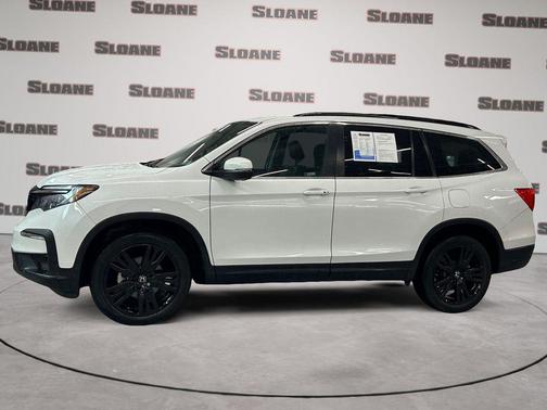 Platinum 2022 Honda Pilot AWD Special Edition