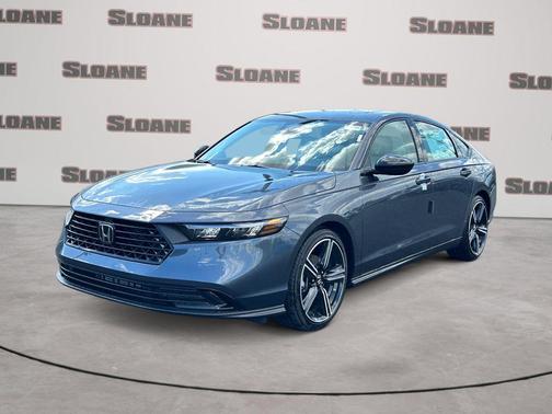 Meteorite Gray Metallic 2026 Honda Accord SE