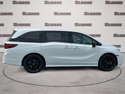 Platinum White Pearl 2026 Honda Odyssey Sport-L