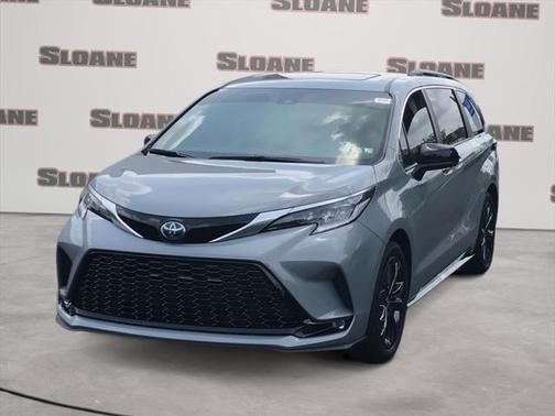 2024 Toyota Sienna XSE 7 Passenger