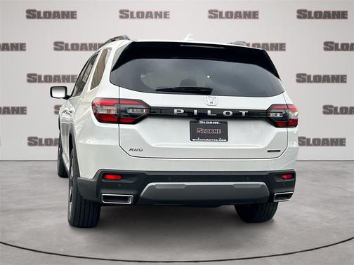 2026 Honda Pilot Touring 8-Passenger