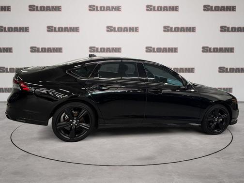 Crystal Black Pearl 2025 Honda Accord Hybrid Sport-L
