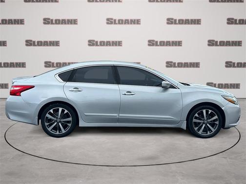 2016 Nissan Altima 2.5 SR