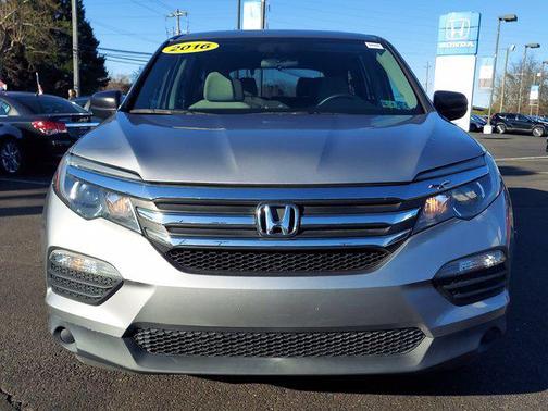2016 Honda Pilot LX