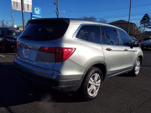 2016 Honda Pilot LX