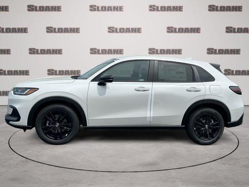 Platinum White Pearl 2026 Honda HR-V AWD Sport