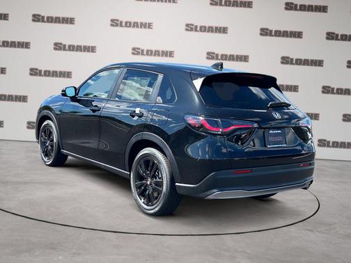 Crystal Black Pearl 2027 Honda HR-V Sport AWD