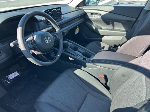 2025 Honda Accord LX 1.5T