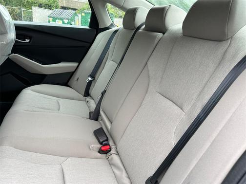 2025 Honda Accord LX 1.5T