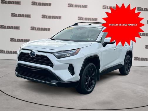 2024 Toyota RAV4 Hybrid SE
