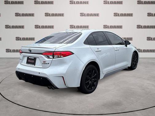 Wind Chill Pearl 2024 Toyota Corolla Hybrid SE