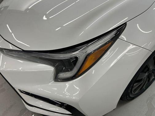 Wind Chill Pearl 2024 Toyota Corolla Hybrid SE