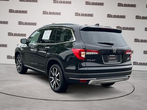 2022 Honda Pilot AWD Elite