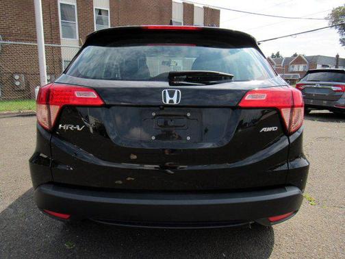 2017 Honda HR-V LX