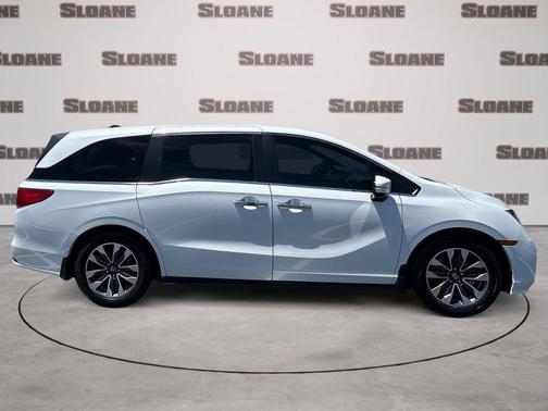 Platinum White Pearl 2022 Honda Odyssey EX-L