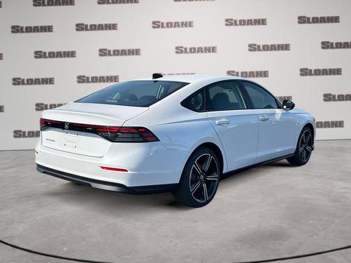 Platinum White Pearl 2026 Honda Accord SE