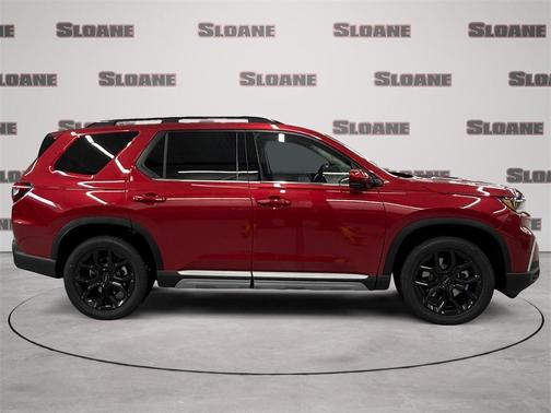 2025 Honda Pilot Touring 8-Passenger