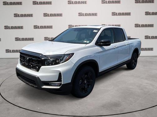 Platinum White Pearl 2026 Honda Ridgeline Black