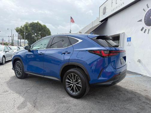 2025 Lexus NX 250 Premium