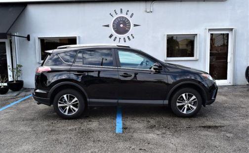 2017 Toyota RAV4 XLE