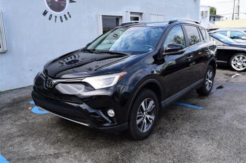 2017 Toyota RAV4 XLE