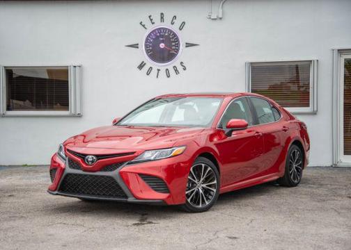 2019 Toyota Camry SE