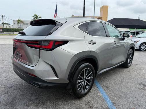 2025 Lexus NX 250 Premium