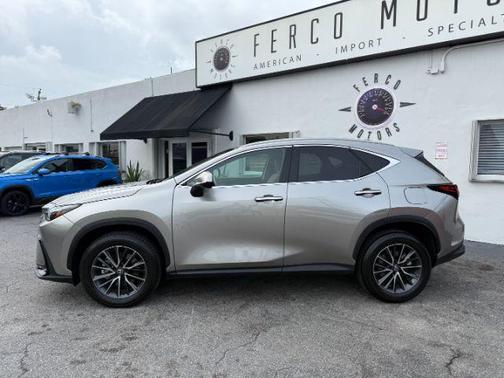 2025 Lexus NX 250 Premium