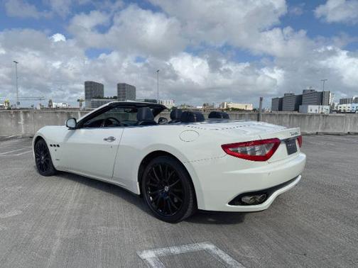 2011 Maserati GranTurismo S
