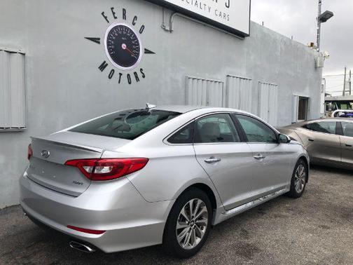 2016 Hyundai SONATA Sport