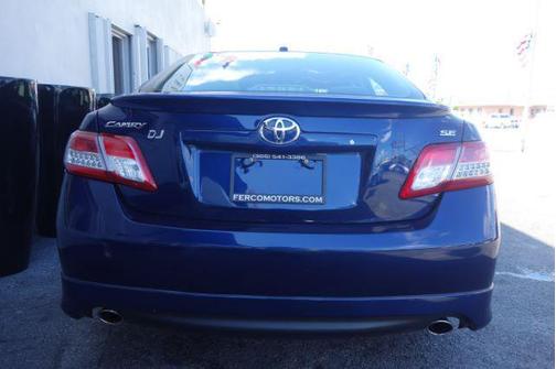 2011 Toyota Camry SE