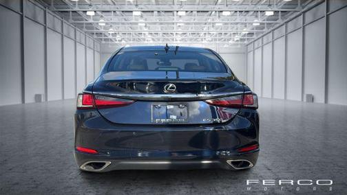 2022 Lexus ES 350 Base