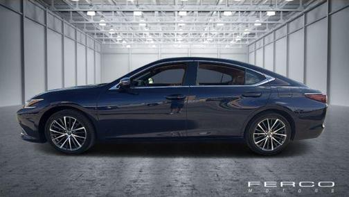 2022 Lexus ES 350 Base