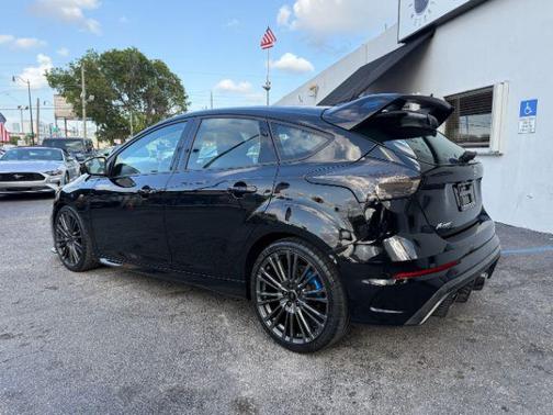2016 Ford Focus RS Base