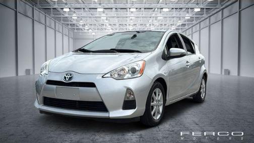 Classic Silver Metallic 2012 Toyota Prius c Four
