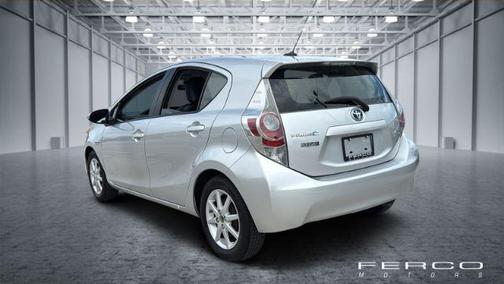 Classic Silver Metallic 2012 Toyota Prius c Four