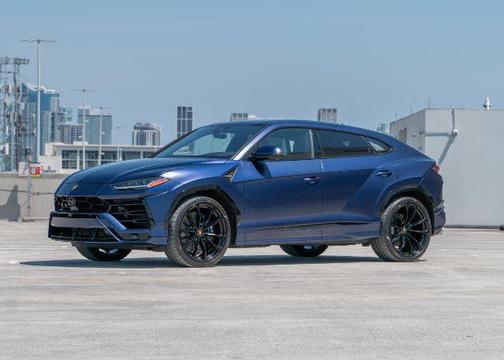 2020 Lamborghini Urus base