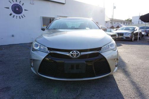 2015 Toyota Camry SE