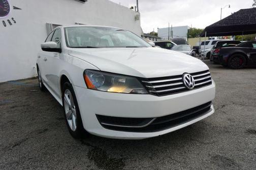 2013 Volkswagen Passat 2.5 SE