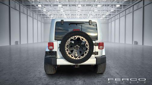 2012 Jeep Wrangler Unlimited Sahara