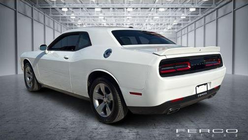 White Knuckle Clearcoat 2020 Dodge Challenger SXT